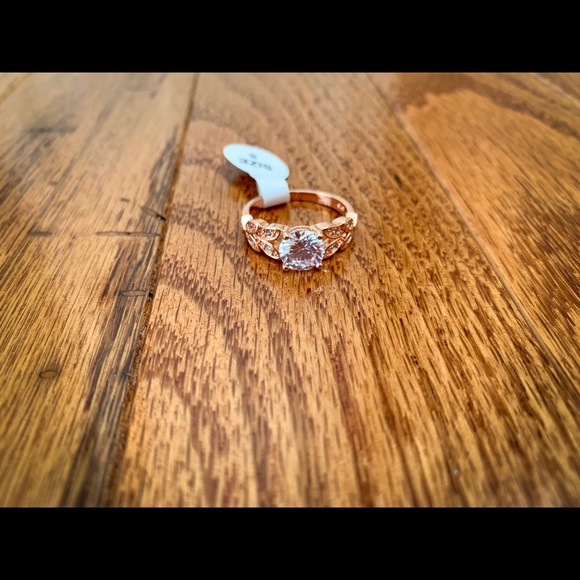 Jewelry - 💍Rose Gold Cubic Zirconia Ring- NWT Size 8 💍